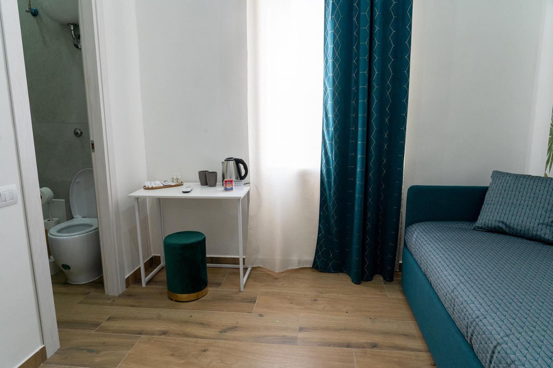 A Casa Di Edel Bed and Breakfast Napels Buitenkant foto